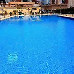 One Bedroom Flat With Shared Pool In Acuarium II